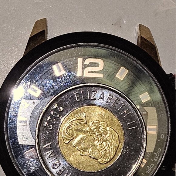 CURREN Chronograph Men’s Watch – Black & Gold Sport Style - Picture 2 of 16